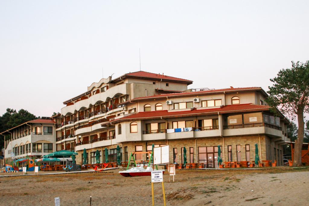 Hotel Sea Horse 洛泽内茨 外观 照片